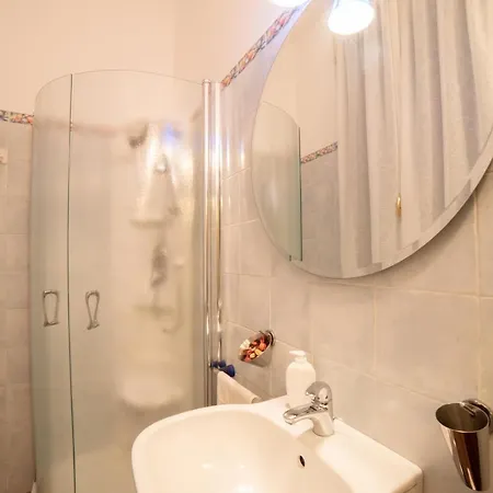 Corte Degli Estensi, Romantica Mansardina Appartement Ferrara Buitenkant foto