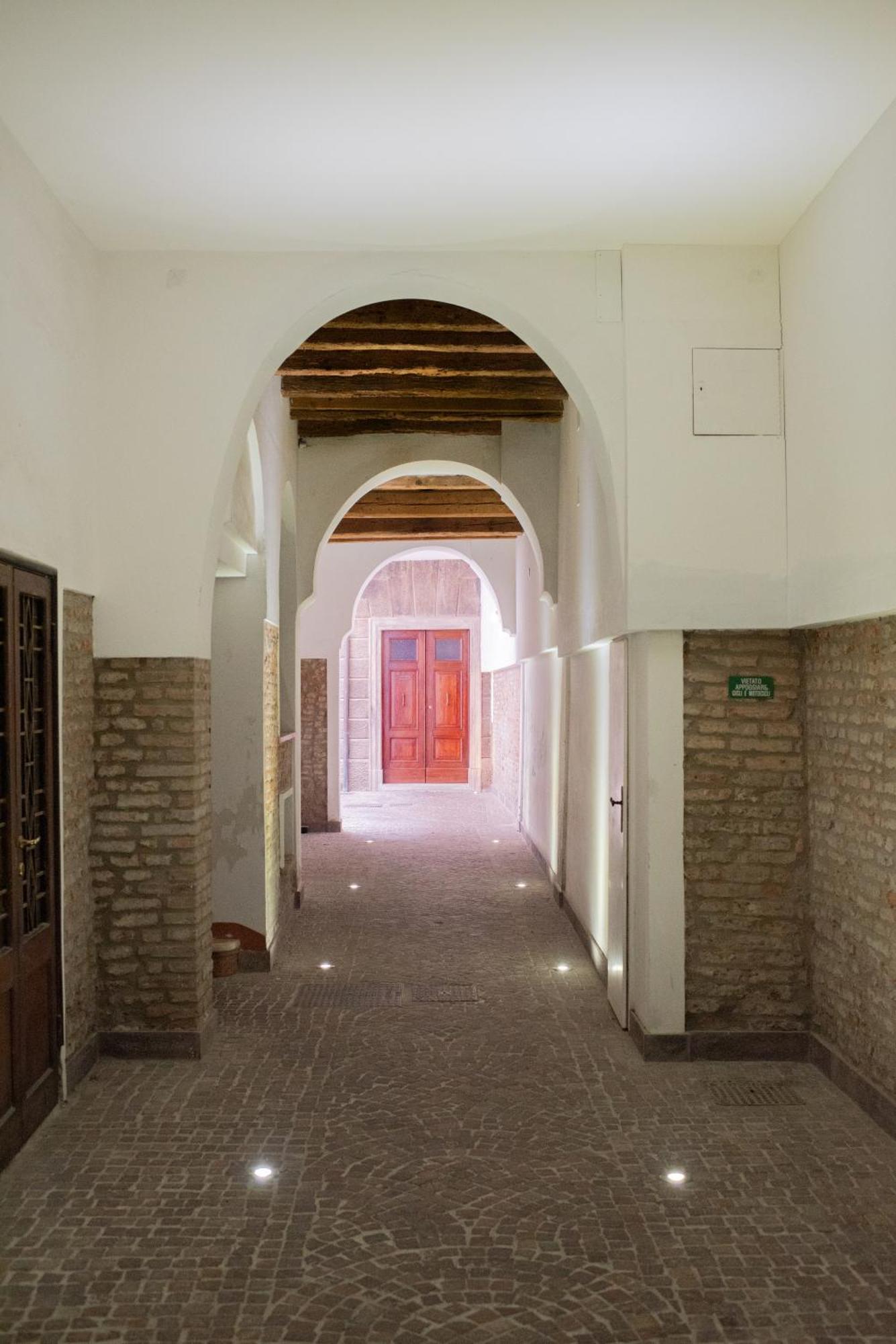 Apartment Corte Degli Estensi, Romantica Mansardina